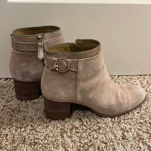 Tory Burch Sophia Suede Booties size 7 1/2 M perfect sand color